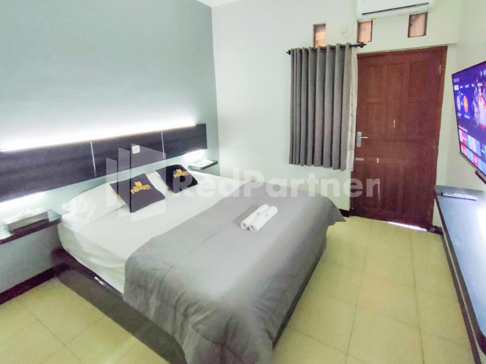 The Paragon Hotel Cilacap Redpartner מראה חיצוני תמונה