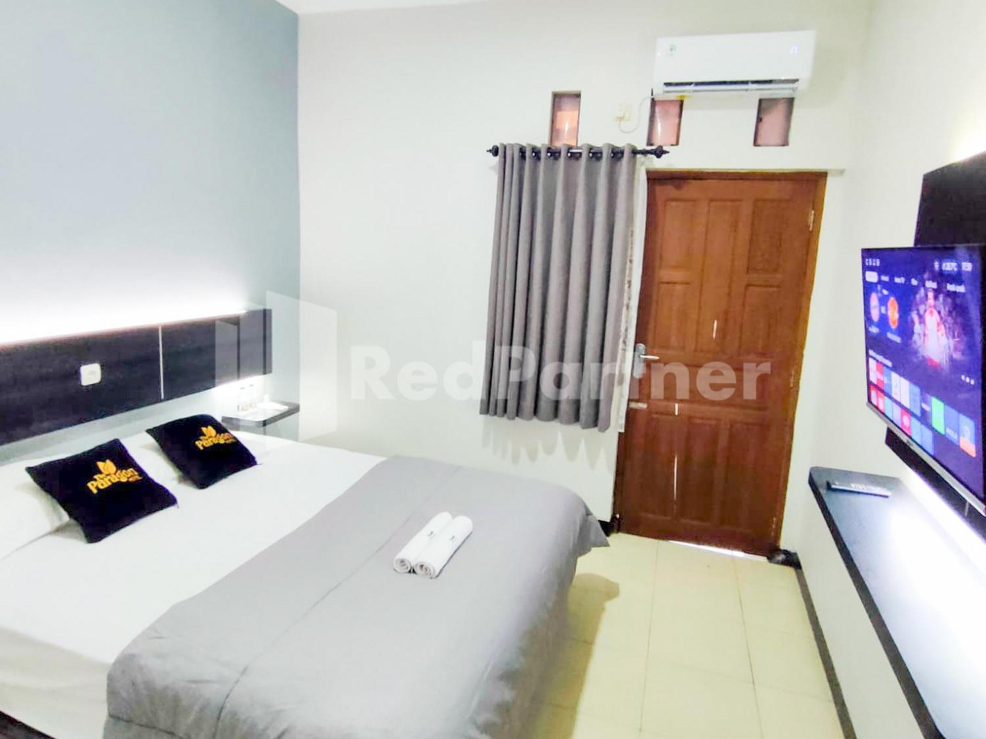 The Paragon Hotel Cilacap Redpartner מראה חיצוני תמונה